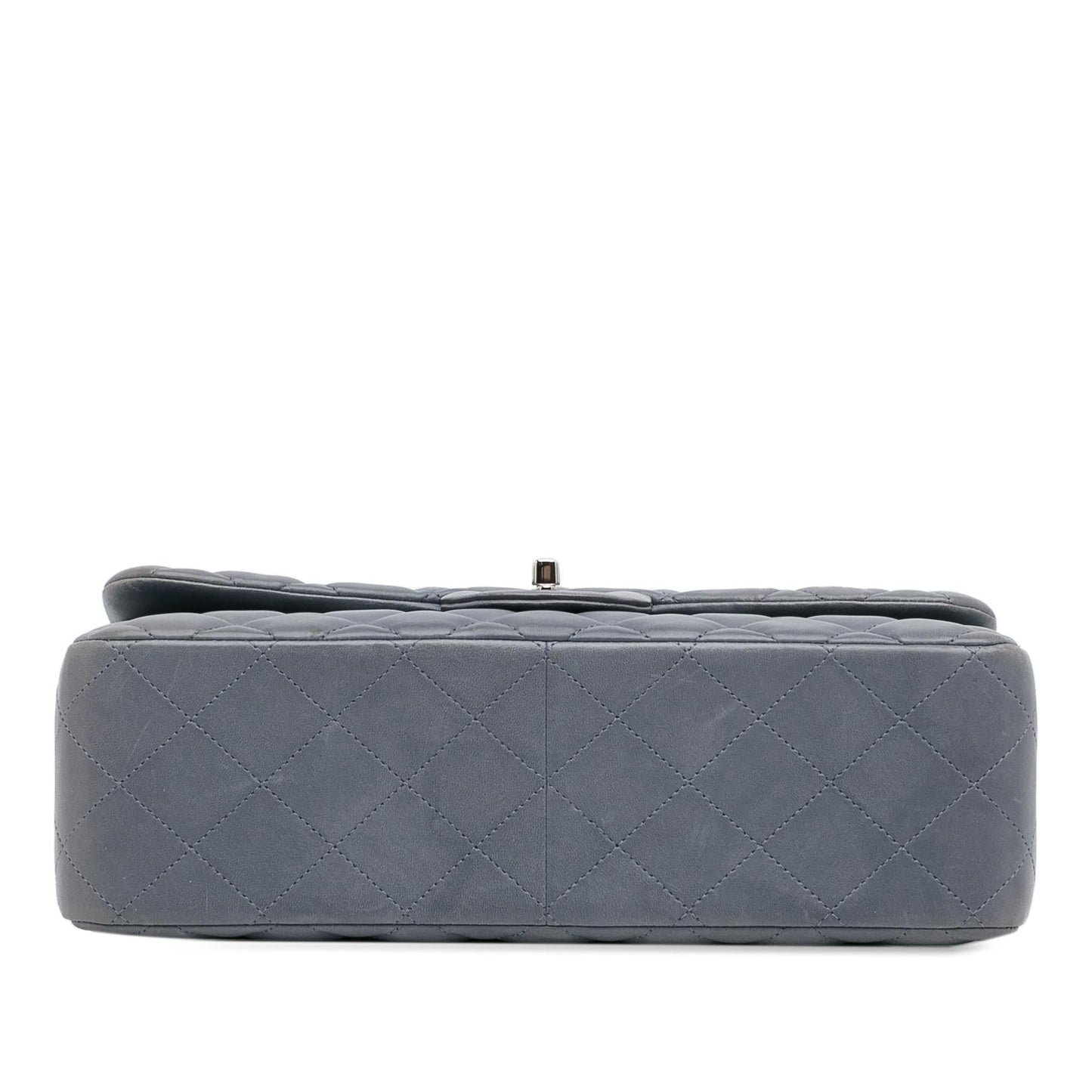 Chanel Jumbo Classic Lambskin Double Flap (SHG-YF7bft)