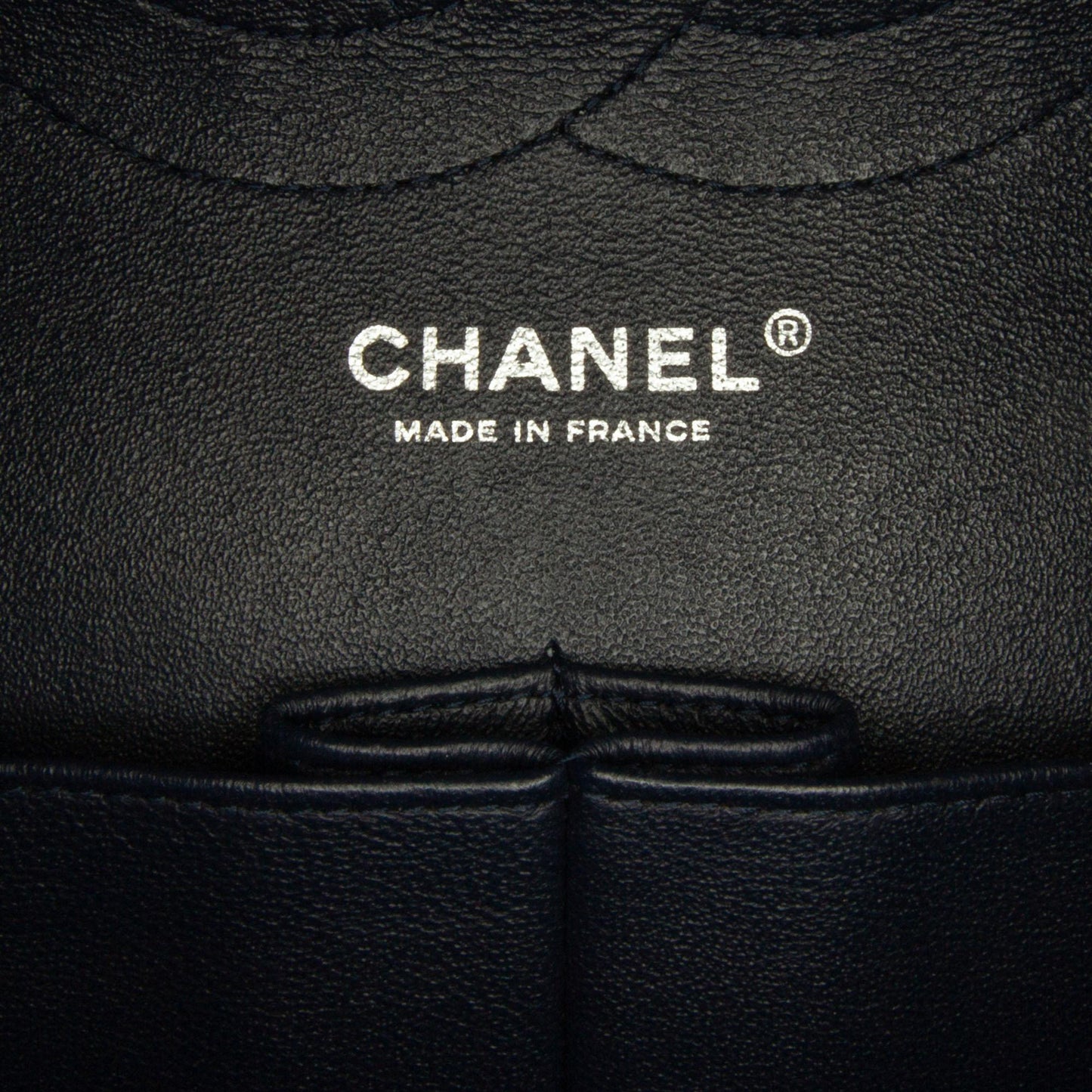 Chanel Jumbo Classic Lambskin Double Flap (SHG-6ybnBt)