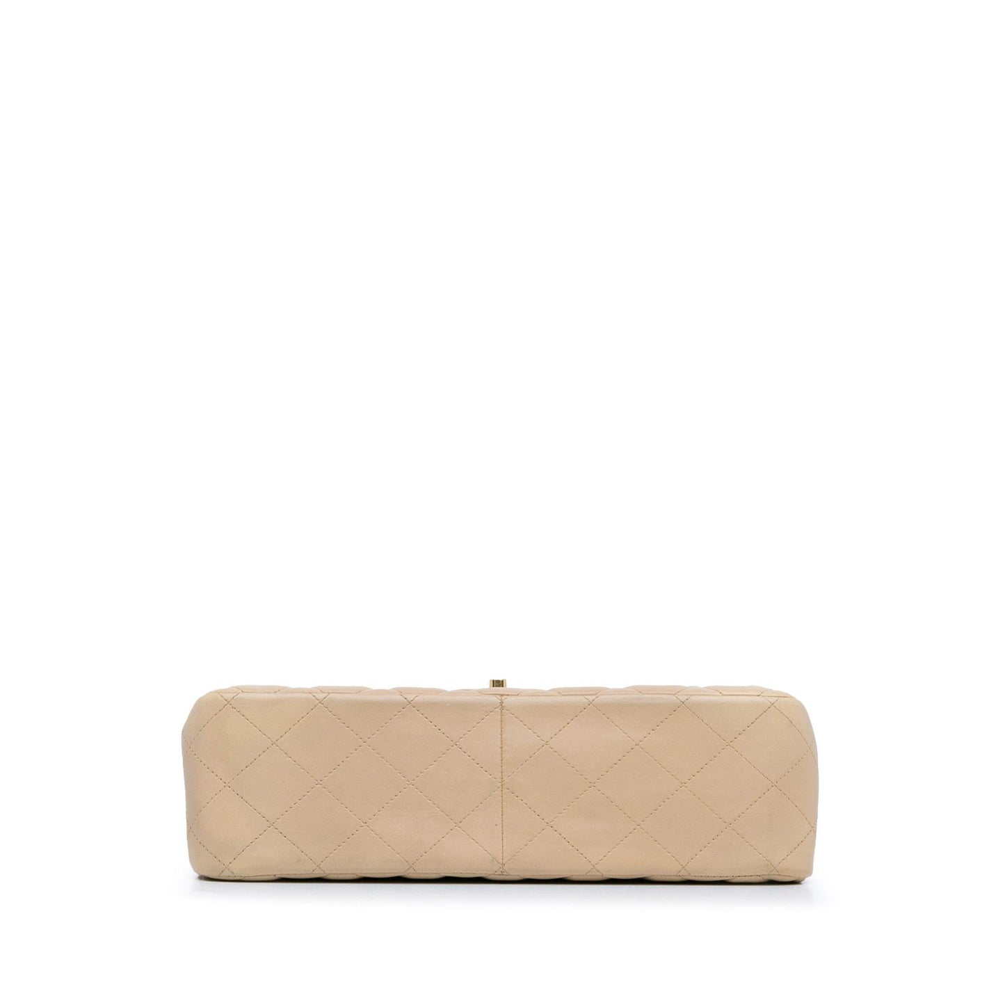 Chanel Jumbo Classic Lambskin Double Flap (SHG-w2q3Kp)