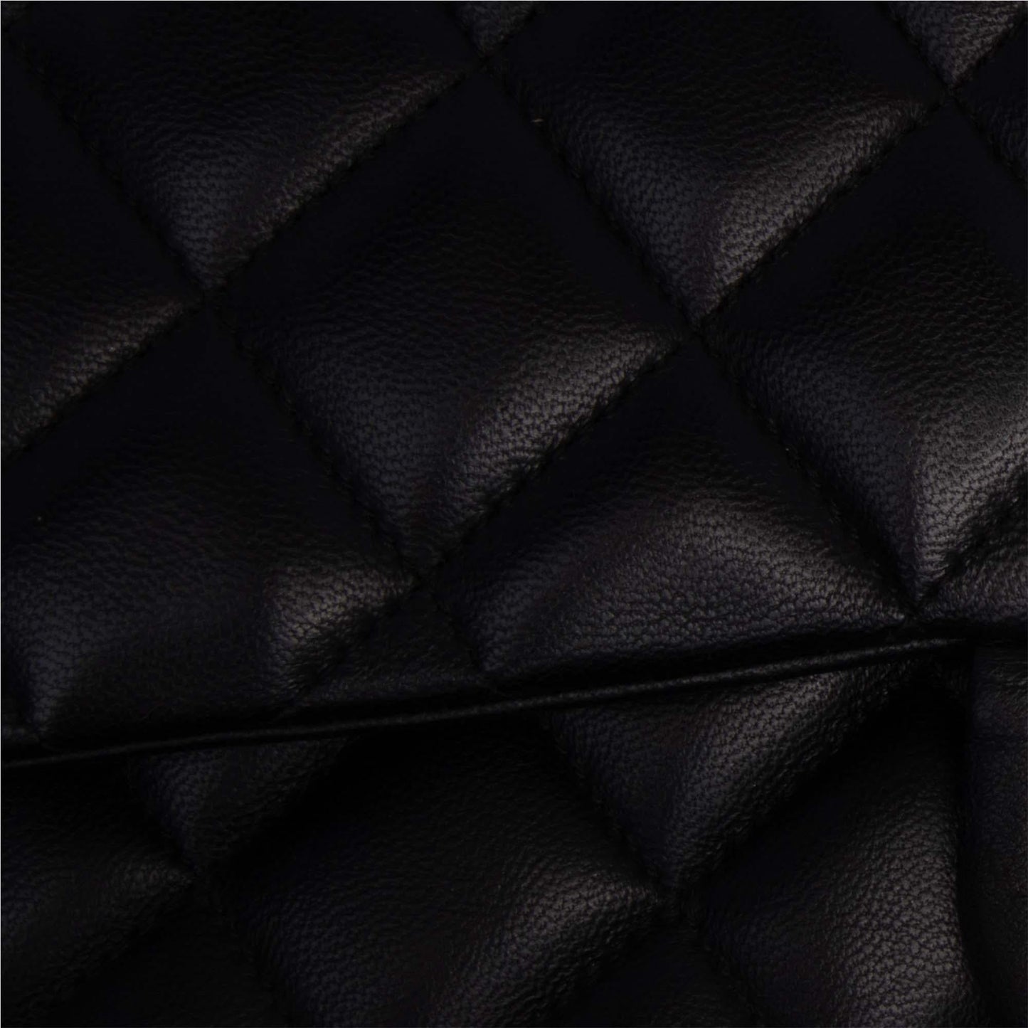 Chanel Jumbo Classic Lambskin Double Flap (SHG-wI9FfE)