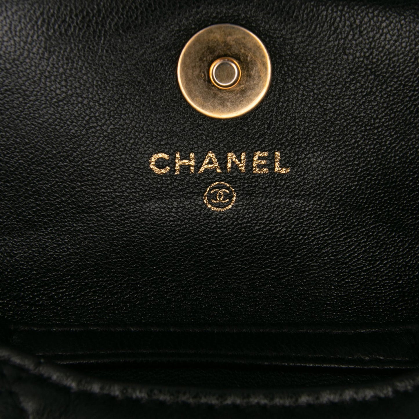 Chanel Lambskin 19 Flap Coin Purse With Chain