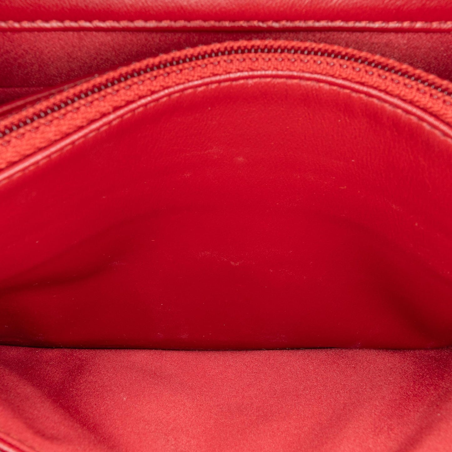 Chanel Lambskin Camellia Wallet On Chain (SHG-XAX1xo)