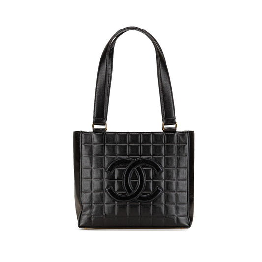 Chanel Lambskin Chocolate Bar Shoulder Bag (SHG-Cnyzqh)