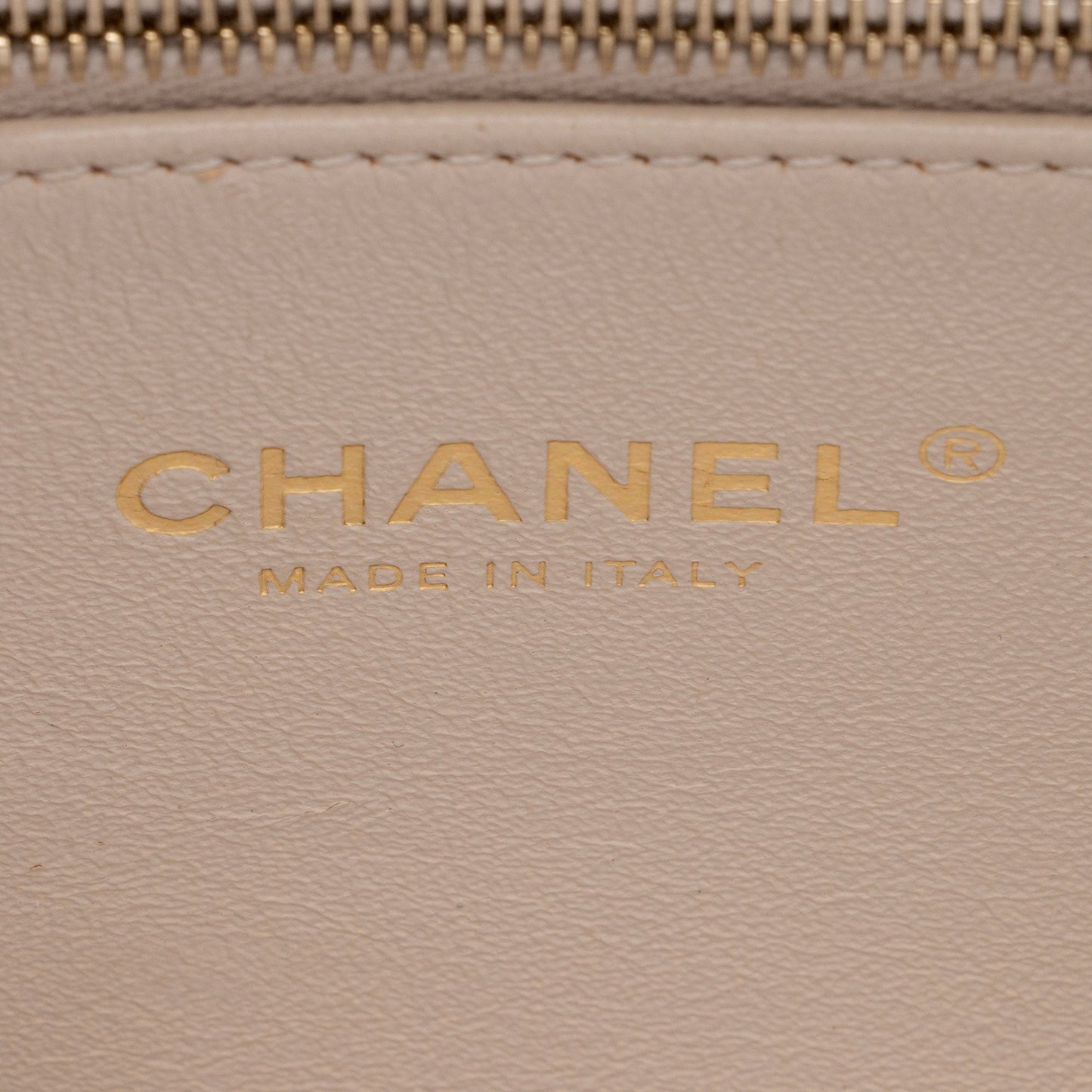 Chanel Lambskin Coco Lux Top Handle Flap Bag (SHF-E3U0SX)