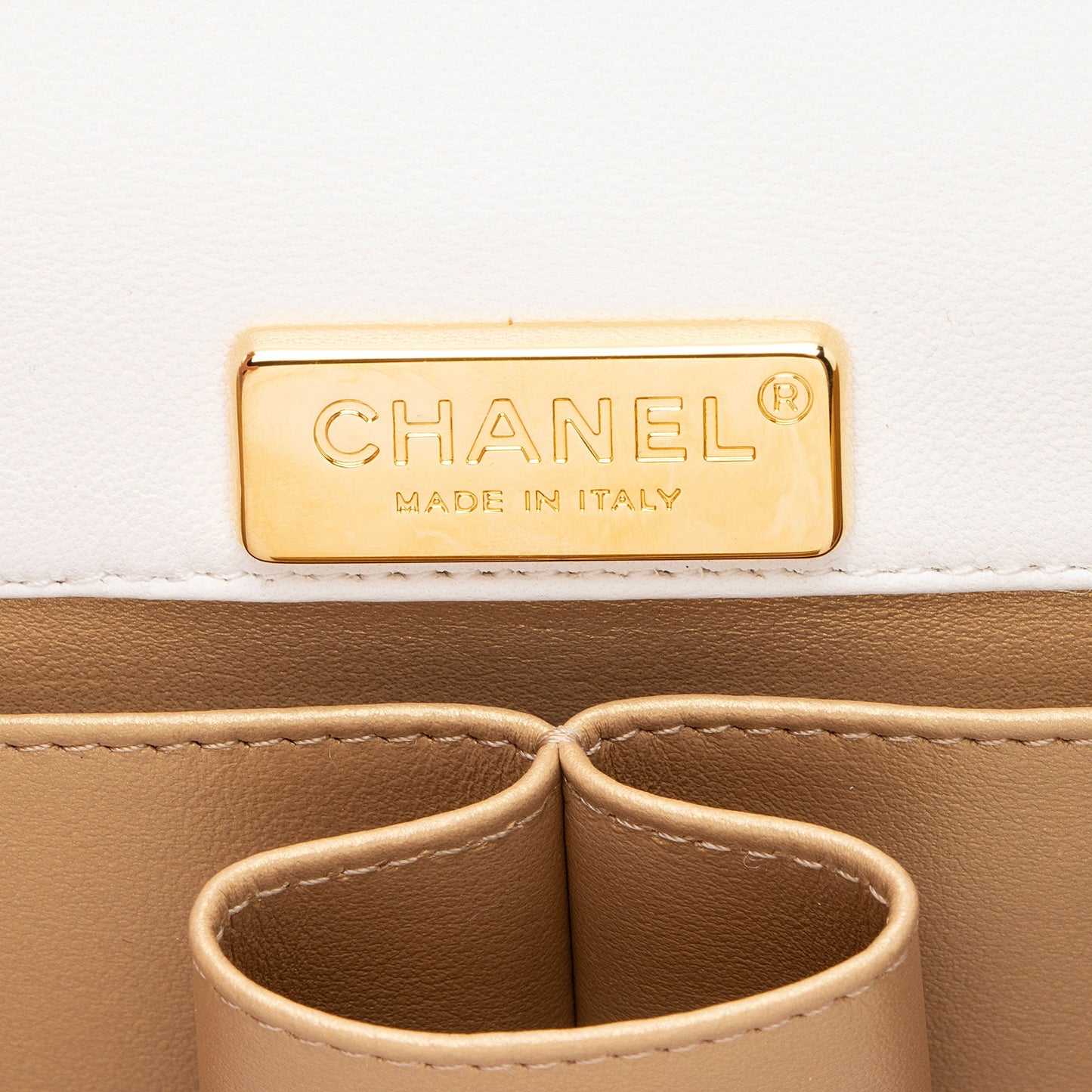 Chanel Lambskin Quilted Plate Top Handle Mini Flap Bag (SHF-l4OODl)