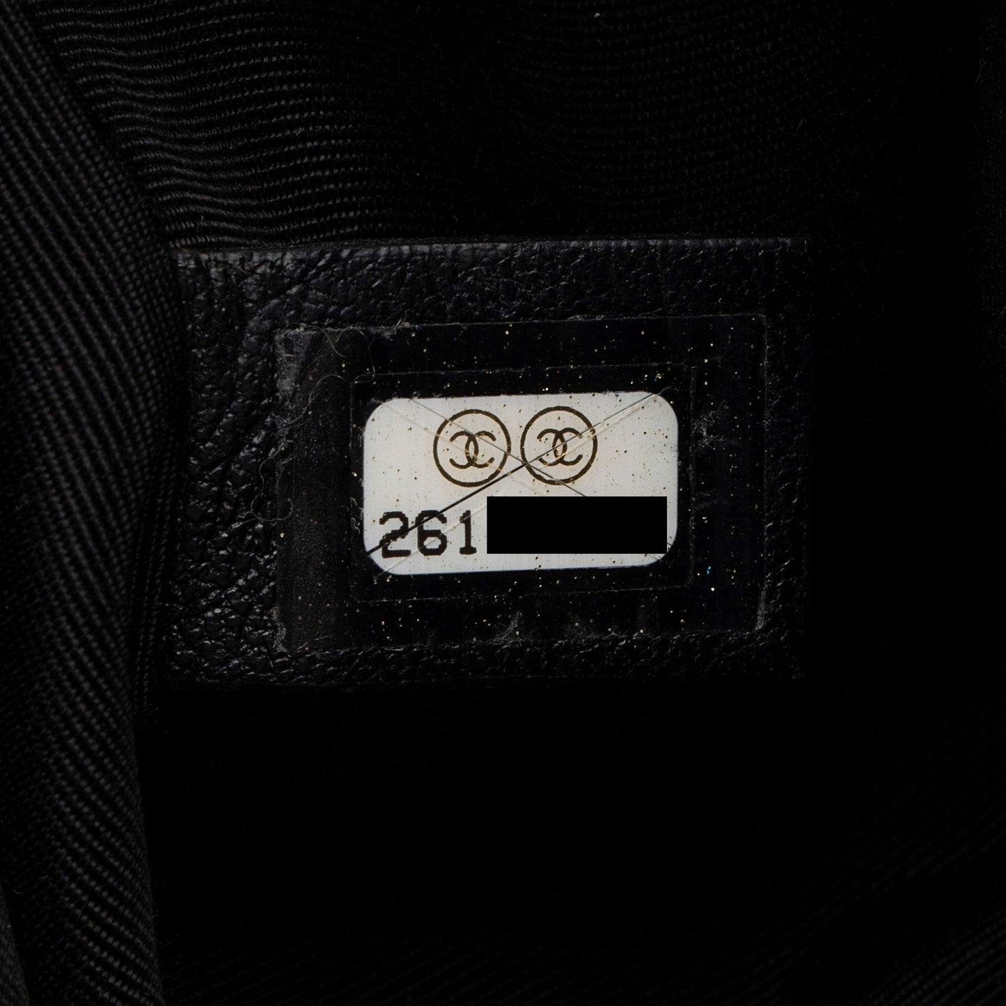Chanel Lambskin Old Medium Boy Bag (SHF-QJr6Pf)
