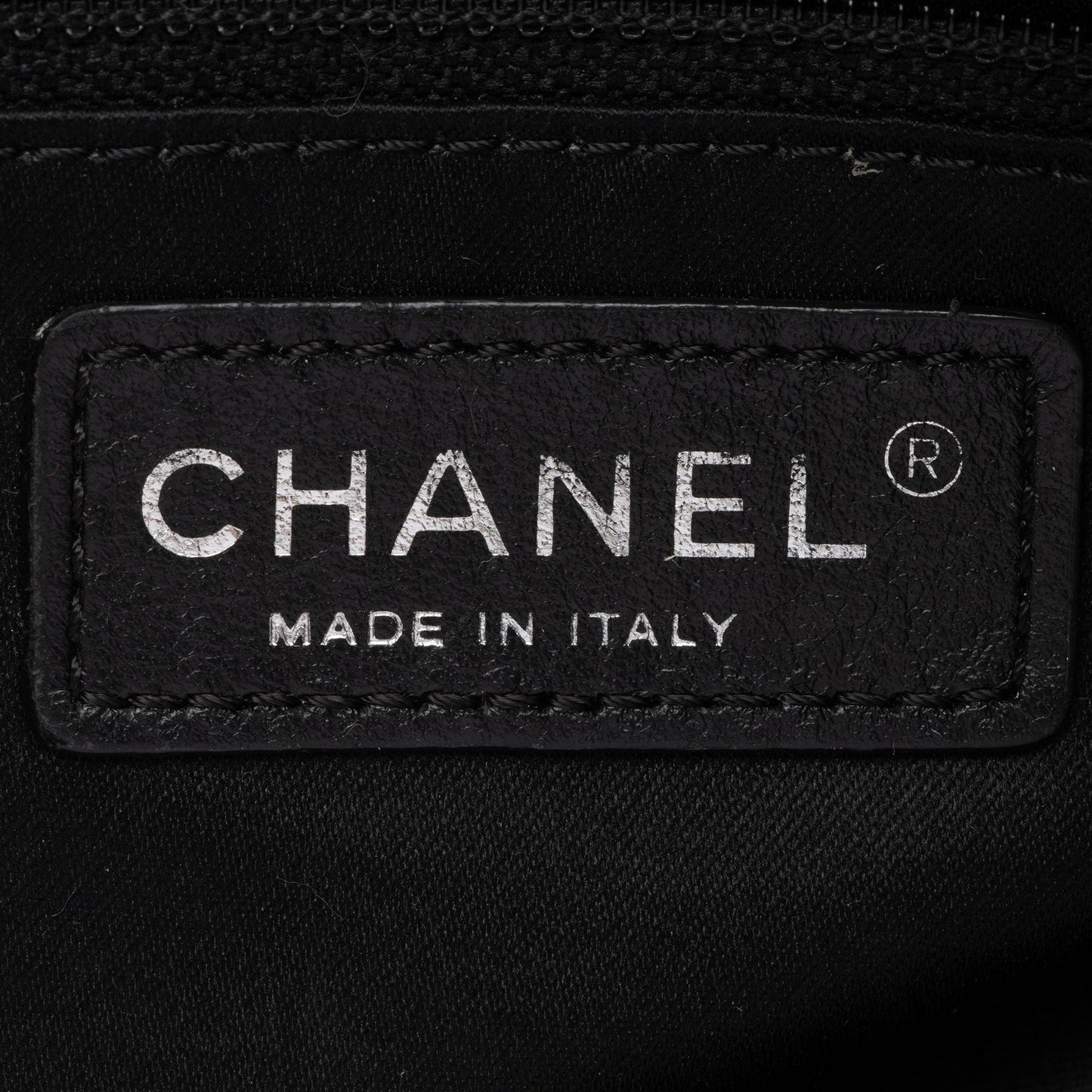 Chanel Lambskin Pocket Shopper Tote (SHF-S3BN0B)
