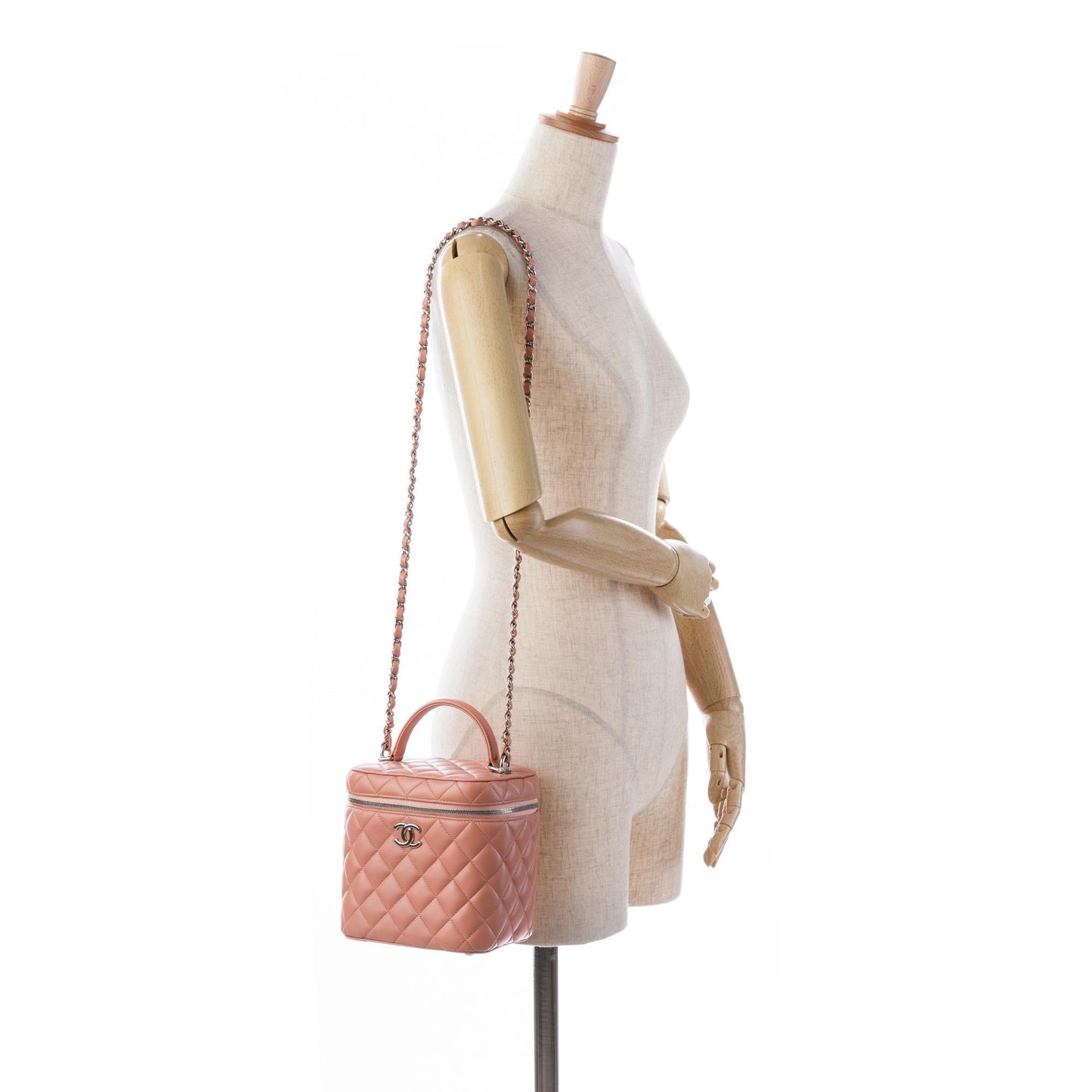 Chanel Lambskin Top Handle Vanity Case with Chain (SHG-K2wZoF)