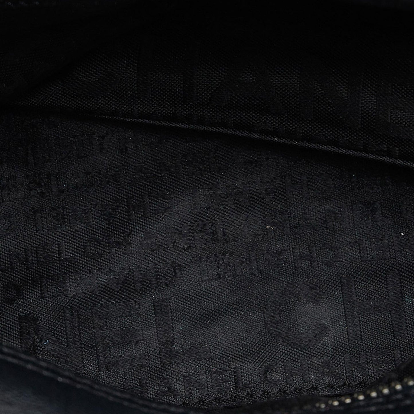 Chanel Lambskin Ultimate Soft Frame Bag (SHG-6q0hEp)