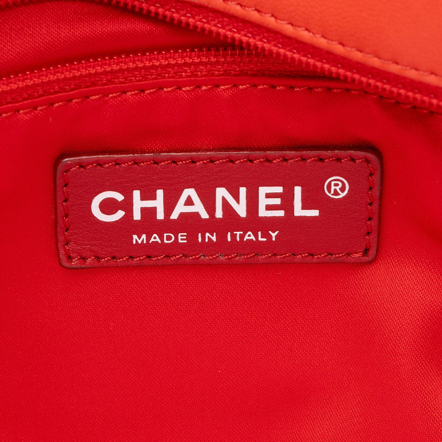 Chanel Lambskin Ultimate Stitch Flap Bag (SHF-XK6hTr)