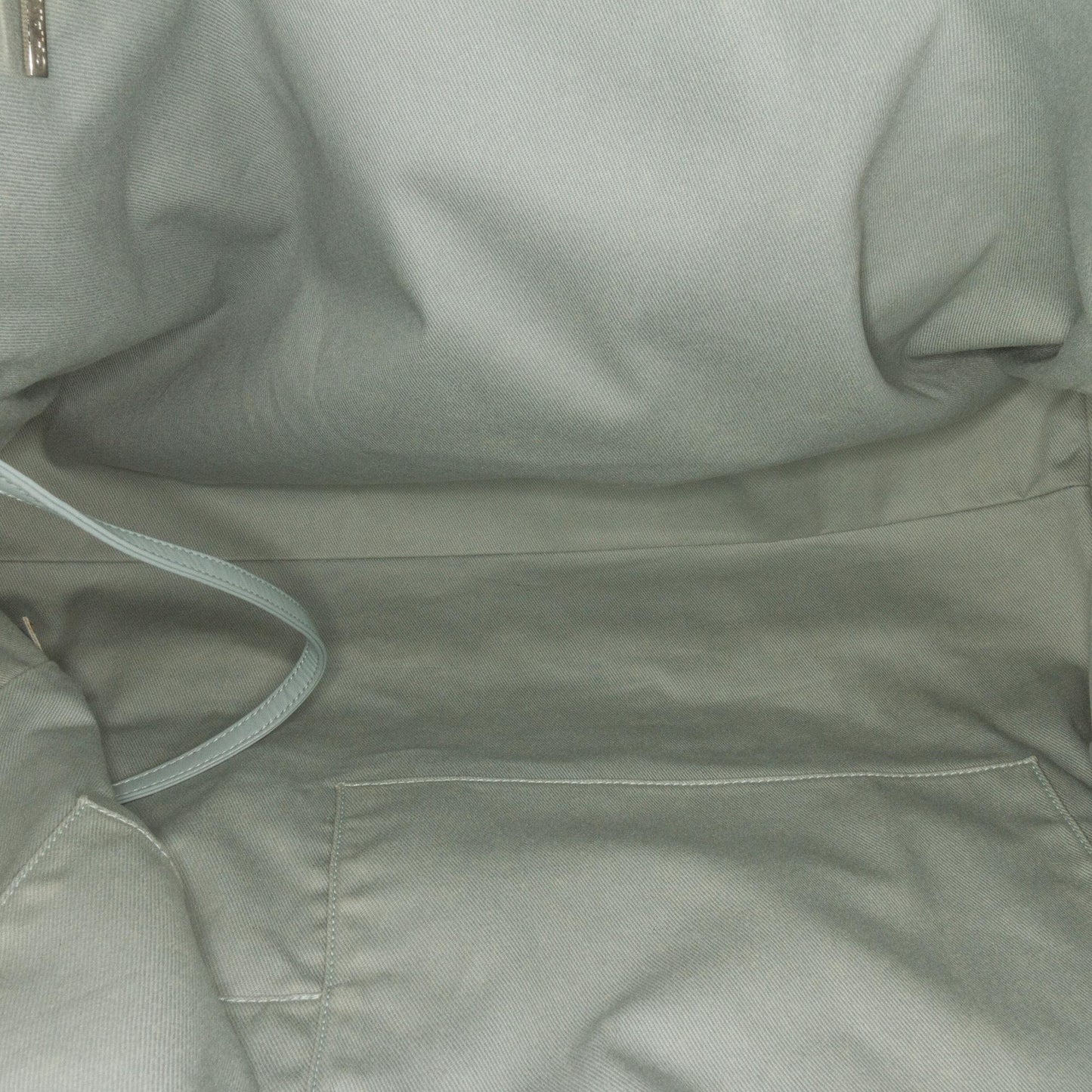 Chanel Large Canvas Deauville Tote (SHG-bO4Jvd)