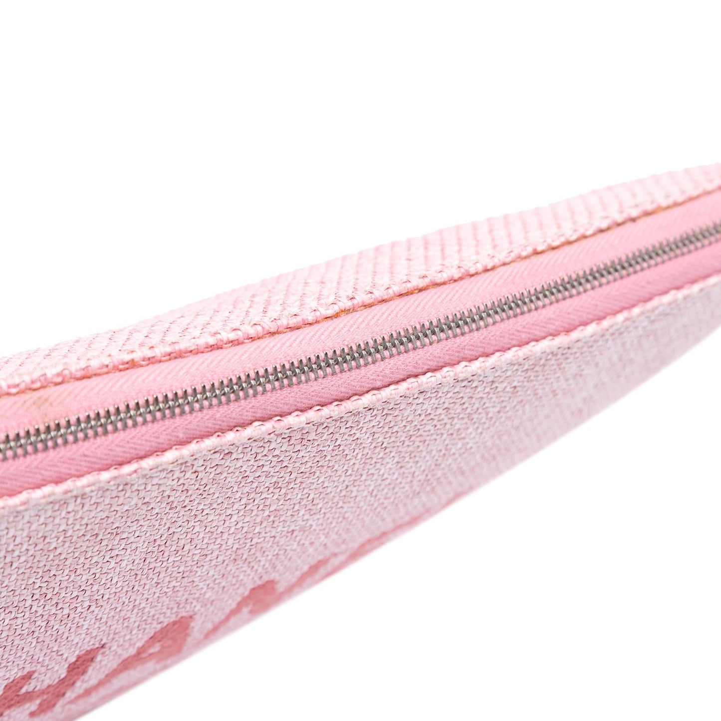 Chanel Large Raffia Deauville O Case Clutch