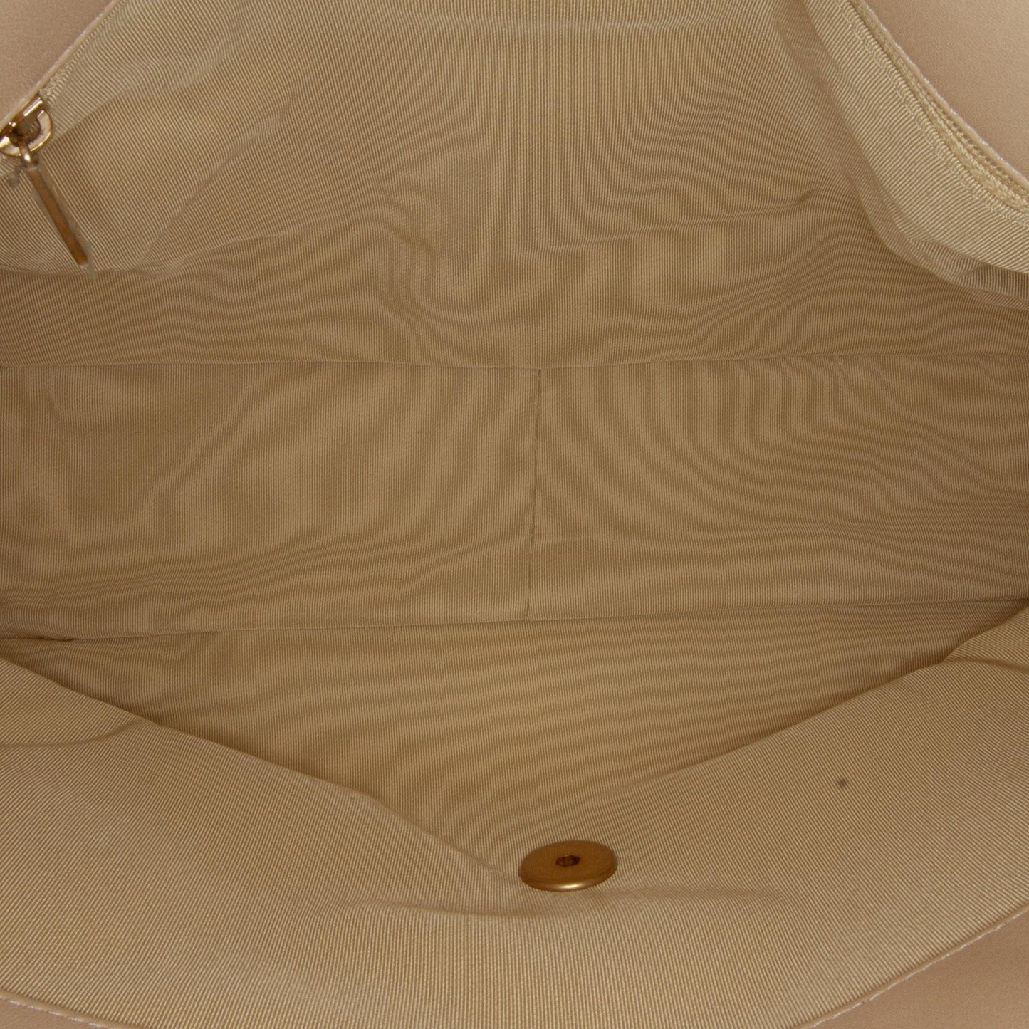 Chanel Maxi Lambskin 19 Flap Satchel (SHG-RsNtmV)