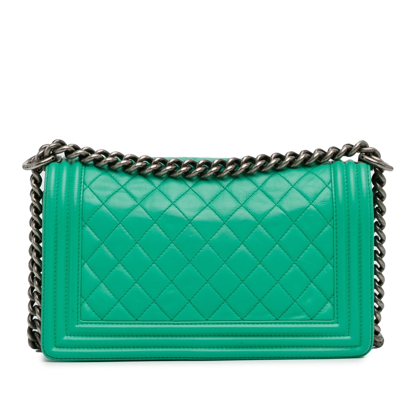 Chanel Medium Calfskin Boy Flap (SHG-tWiEec)