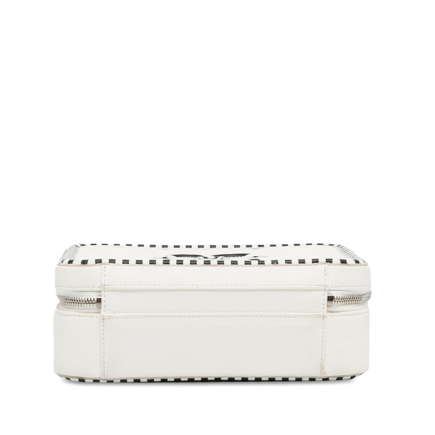 Chanel Medium Caviar CC Filigree Vanity Case (SHG-APLaSU)