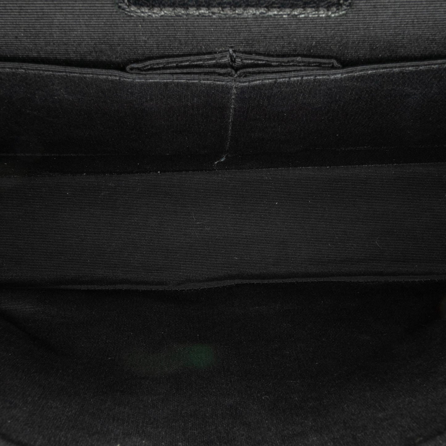 Chanel Medium Classic Airline Double Flap (SHG-rWjkev)