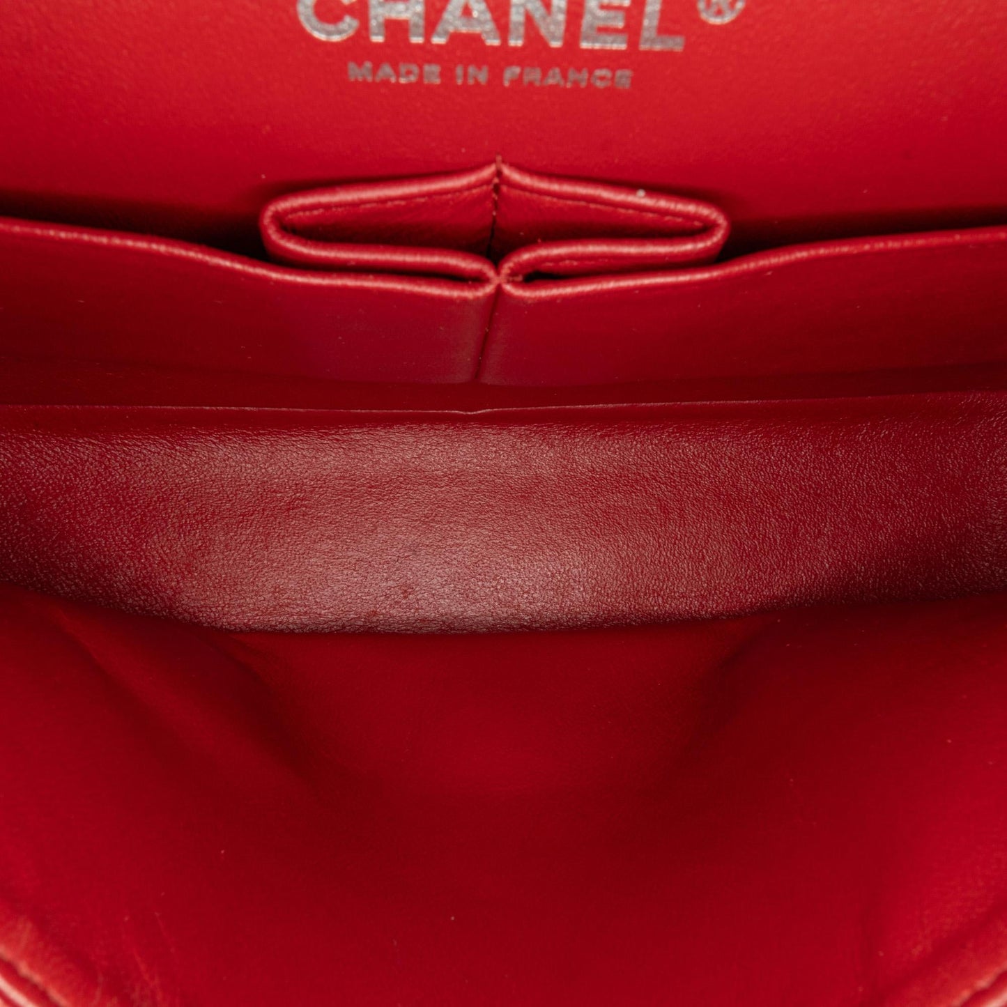 Chanel Medium Classic Chevron Caviar Double Flap (SHG-cCtiFC)