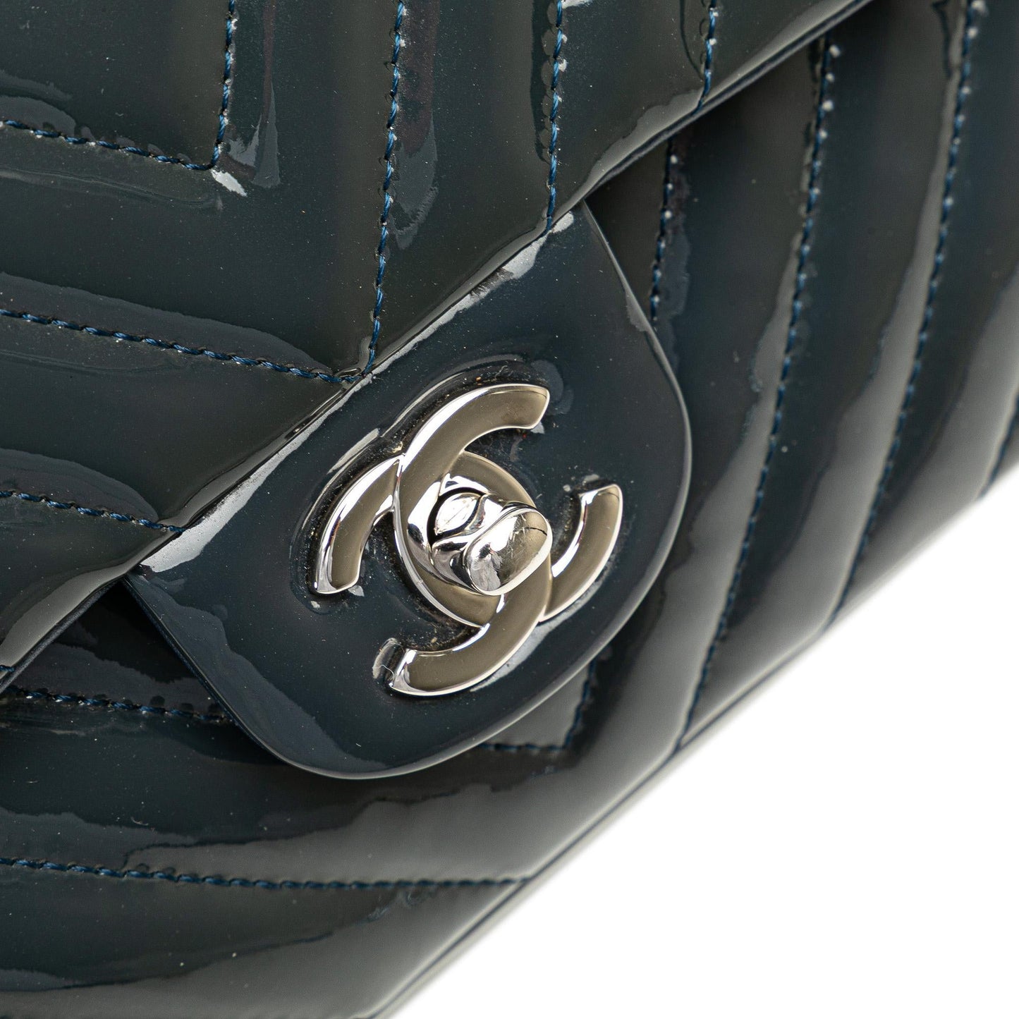 Chanel Medium Classic Chevron Patent Double Flap