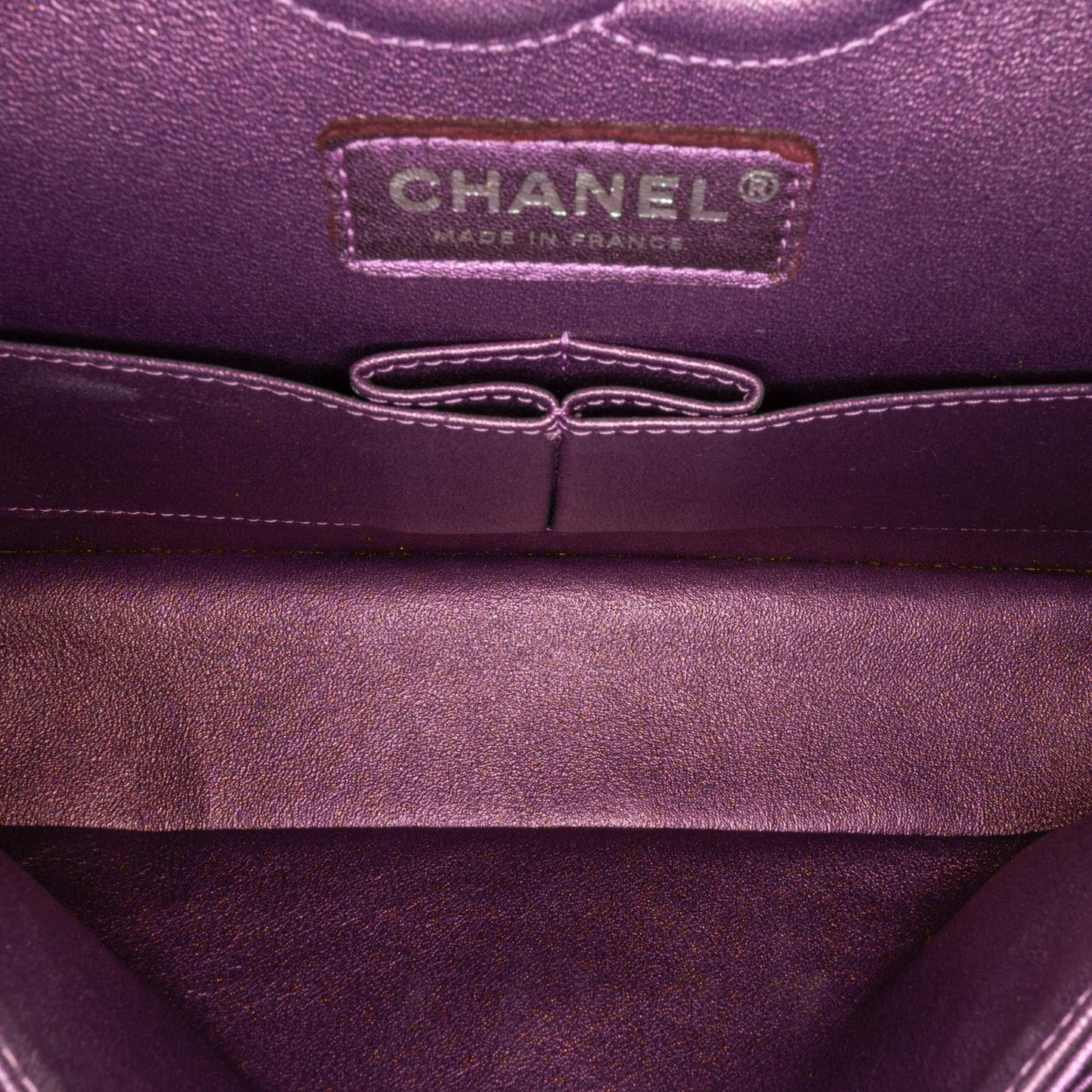 Chanel Medium Classic Iridescent Lambskin Double Flap (SHG-66SdYg)
