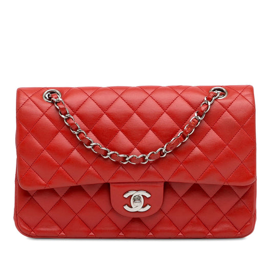 Chanel Medium Classic Lambskin Double Flap (SHG-6e5LDW)
