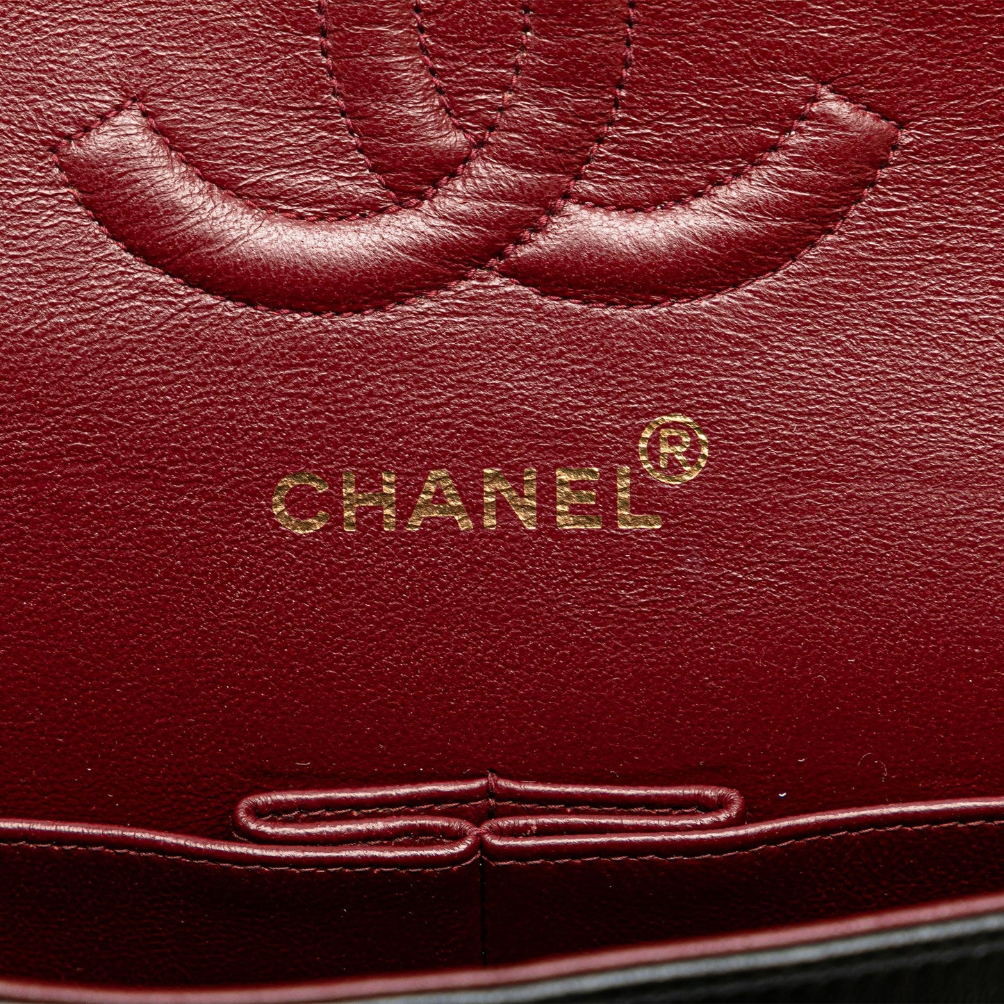 Chanel Medium Classic Lambskin Double Flap (SHG-GpukLW)