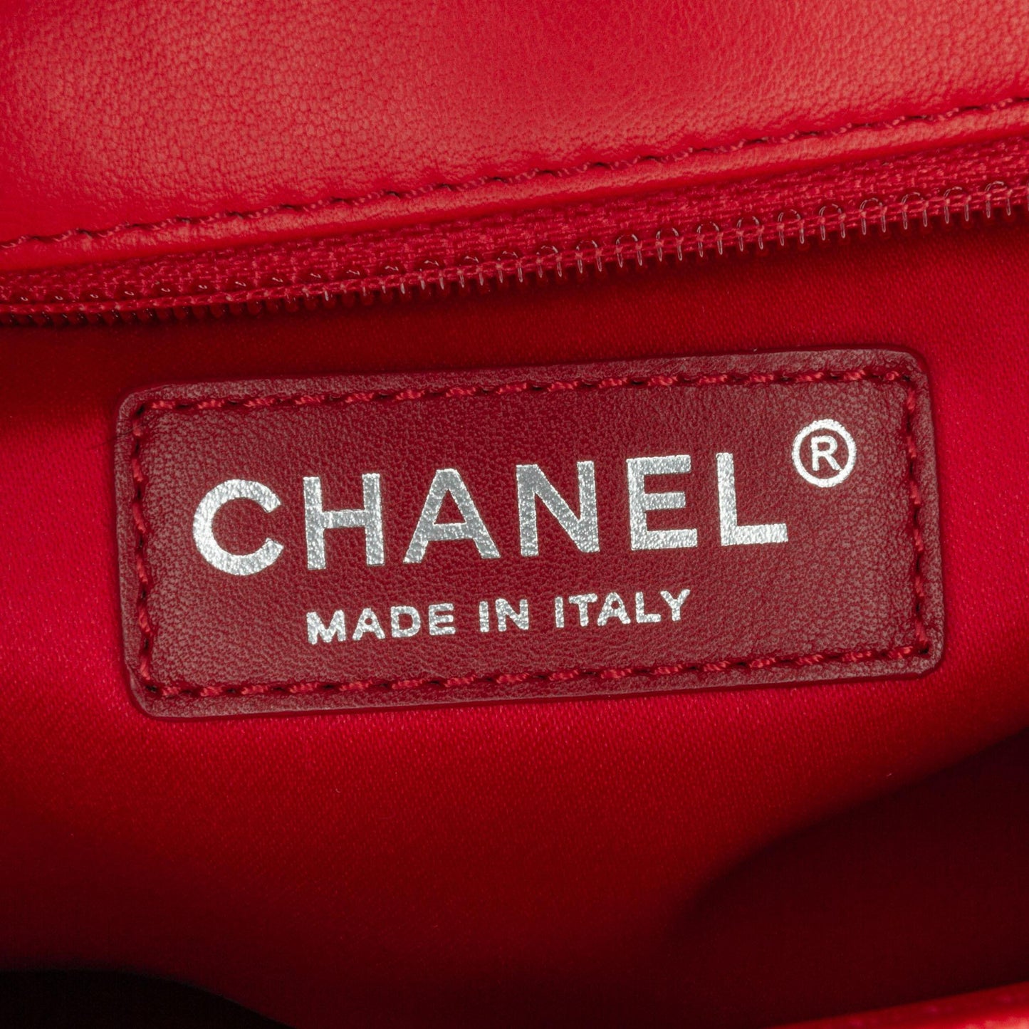 Chanel Medium Easy Carry Flap Satchel (SHG-yyCtMH)