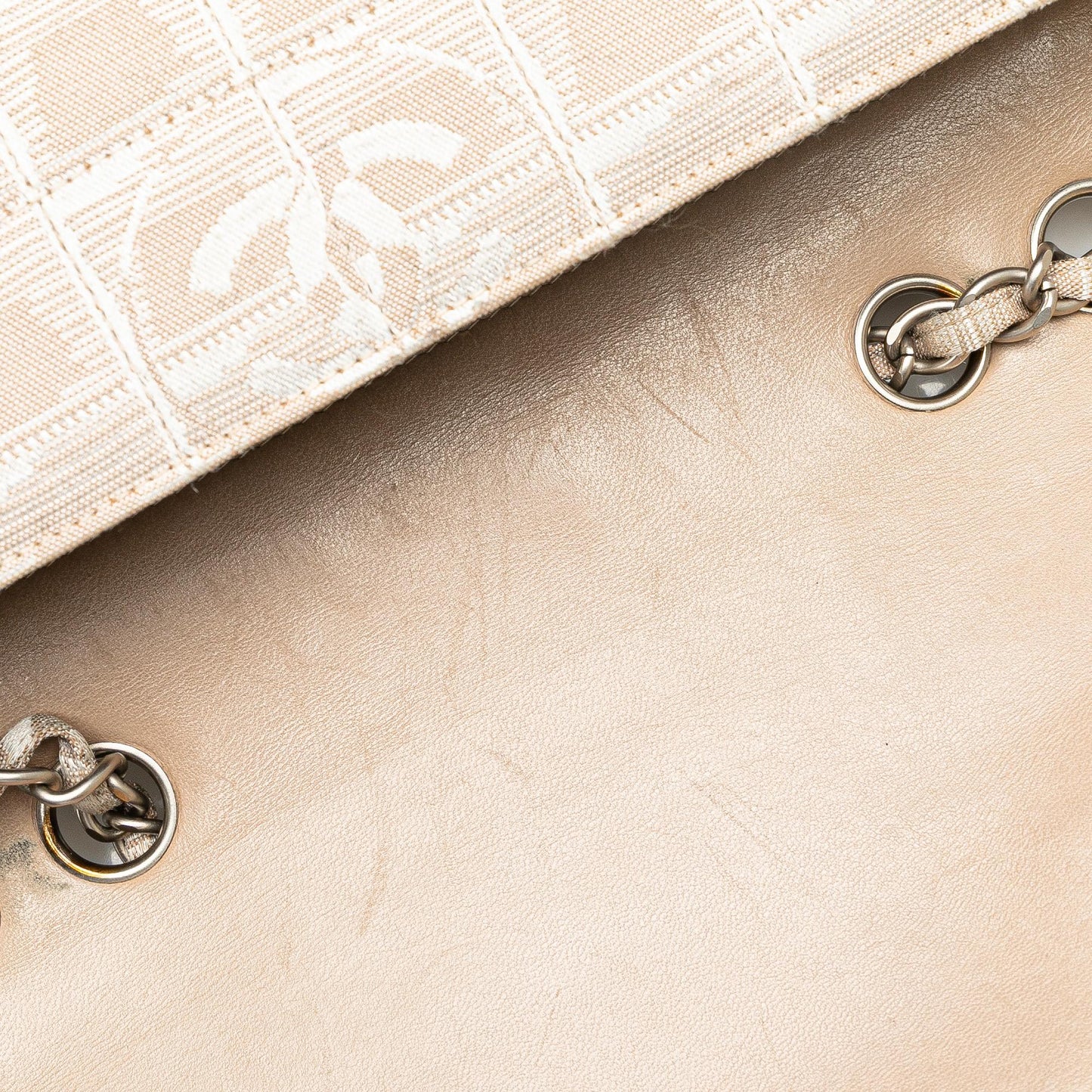 Chanel Medium New Travel Line Classic Single Flap (SHG-cuFSag)