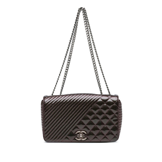 Luxury Chanel Medium Patent Coco Boy Flap (SHG-YE0eQ6)