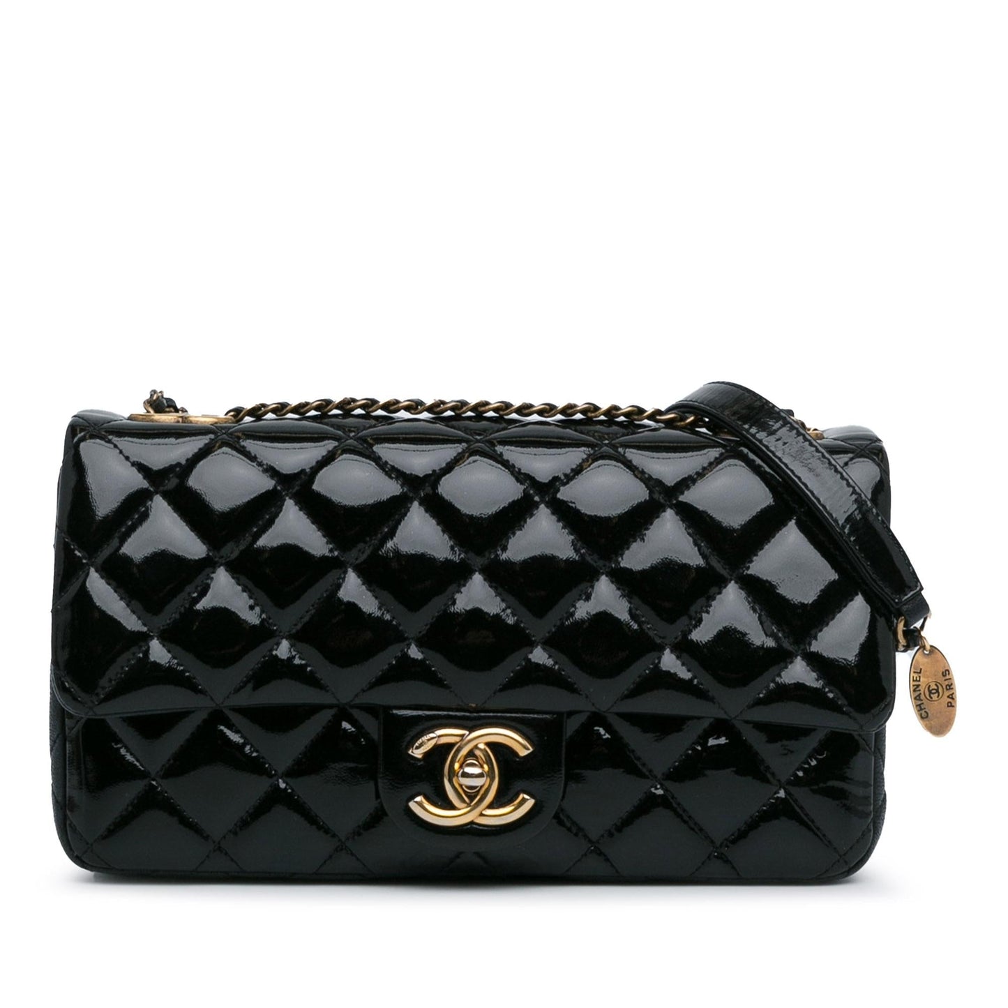 Luxury Chanel Medium Patent Goatskin CC Eyelet Flap (SHG-Et4xHu)