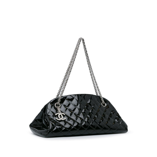 Luxury Chanel Medium Patent Just Mademoiselle Shoulder Bag (SHG-IKOedq)