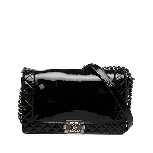Luxury Chanel Medium Patent Reverso Boy Flap (SHG-uvsh6E)