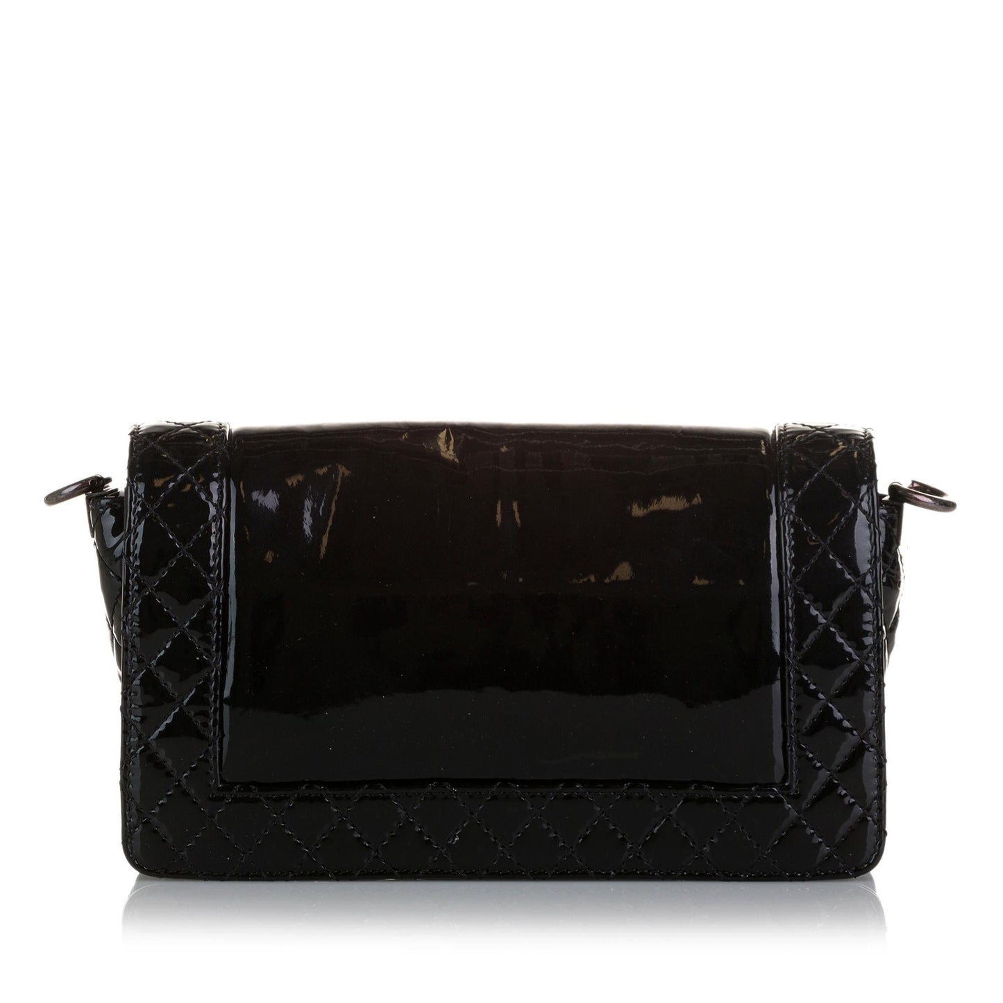 Luxury Chanel Medium Patent Reverso Boy Flap (SHG-xCR0zI)
