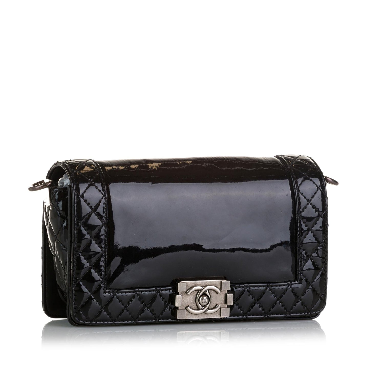 Luxury Chanel Medium Patent Reverso Boy Flap (SHG-xCR0zI)