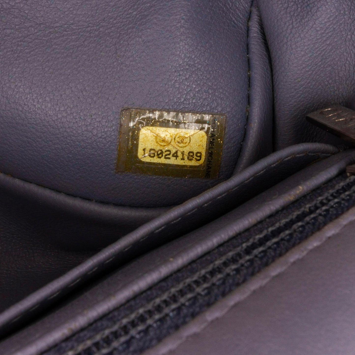 Chanel Mini Rectangular Classic Lambskin Single Flap (SHG-vQkc6V)