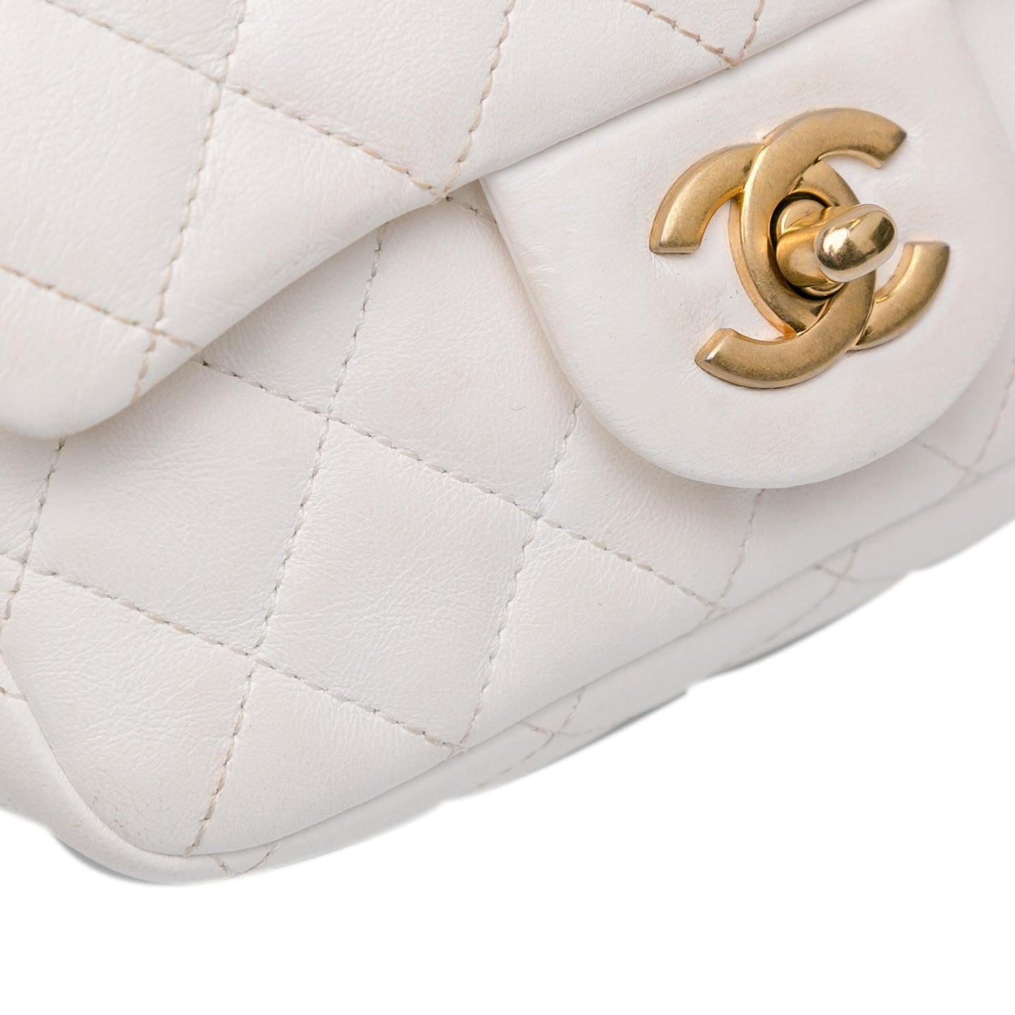 Chanel Mini Square Lambskin Romance Single Flap (SHG-JBHfCM)