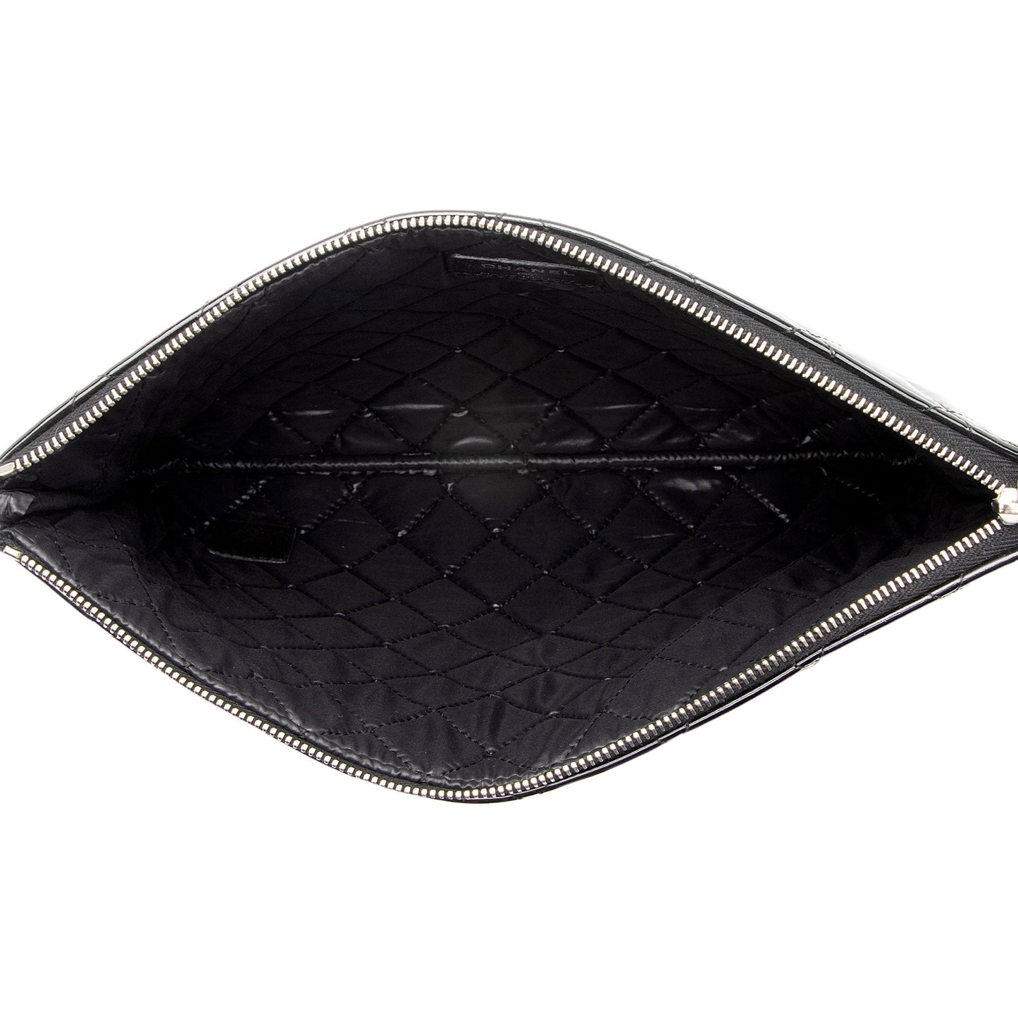 Chanel Patent Leather Medium O-Case (SHF-aLyKNf)