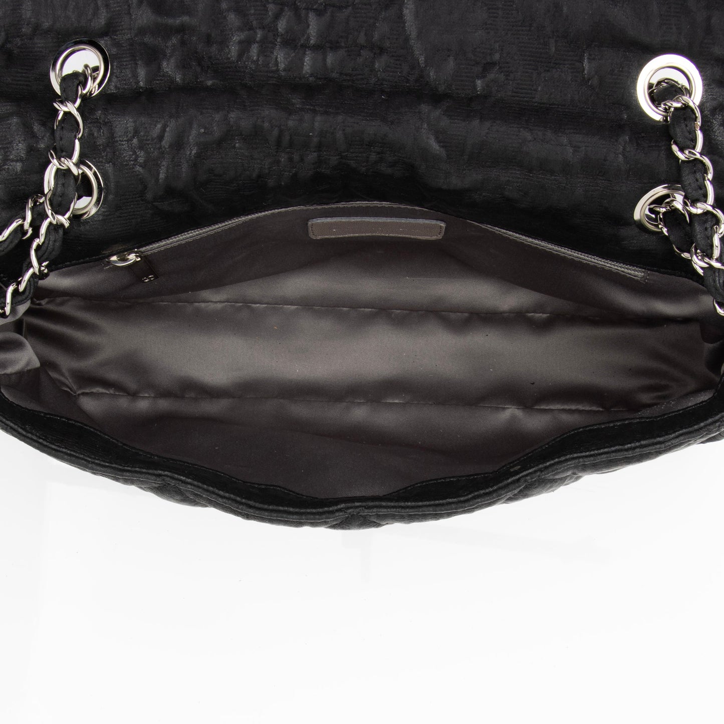 Chanel Quilted Coated Canvas Le Marais Ligne Flap Bag (SHF-oc9sFy)