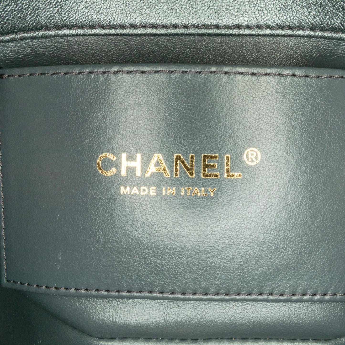 Chanel Quilted Metallic Lambskin Logo Charm Chain Flap (SHG-tizGCB)