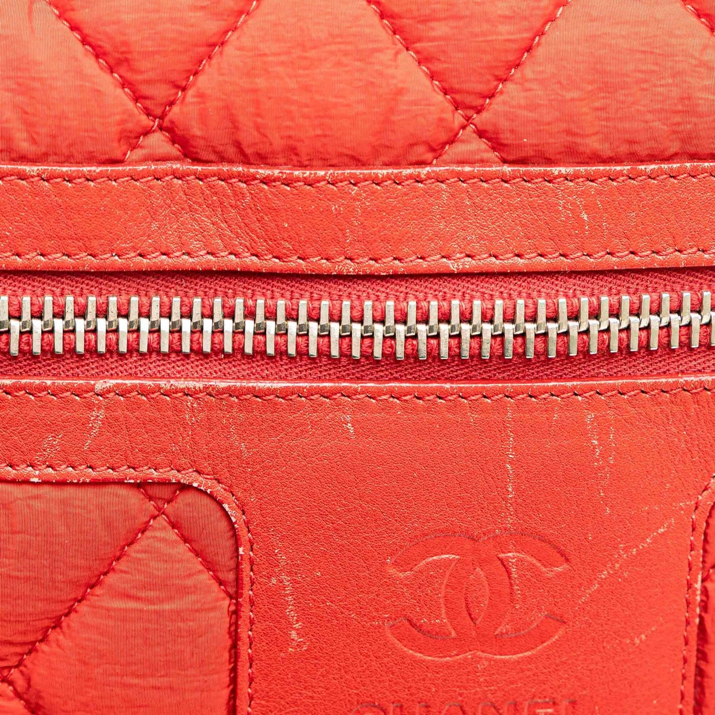 Chanel Quilted Nylon Coco Cocoon Hobo (SHG-nkGhWx)