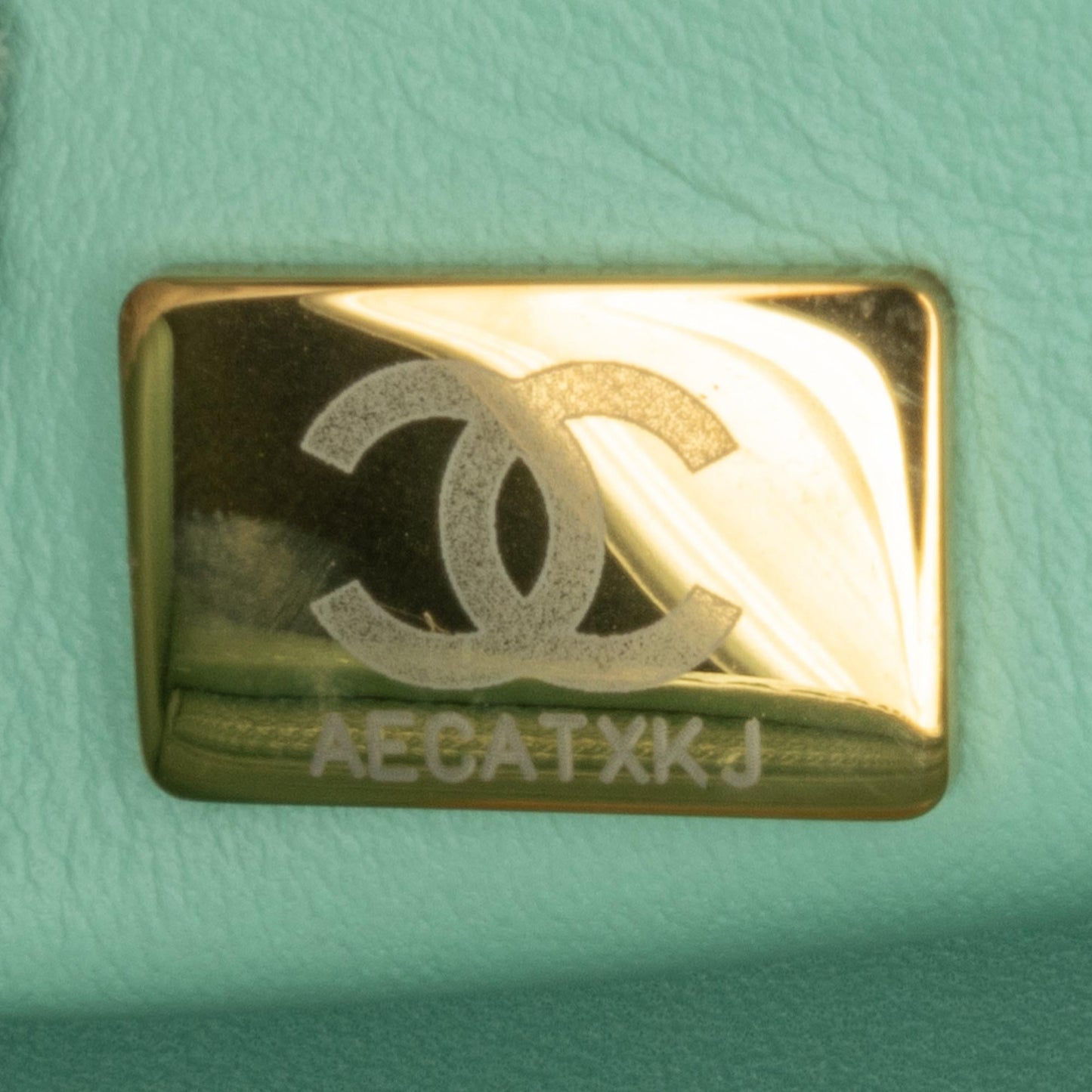 Chanel Quilted Tweed Crush Top Handle Bag (SHG-gVQFkc)