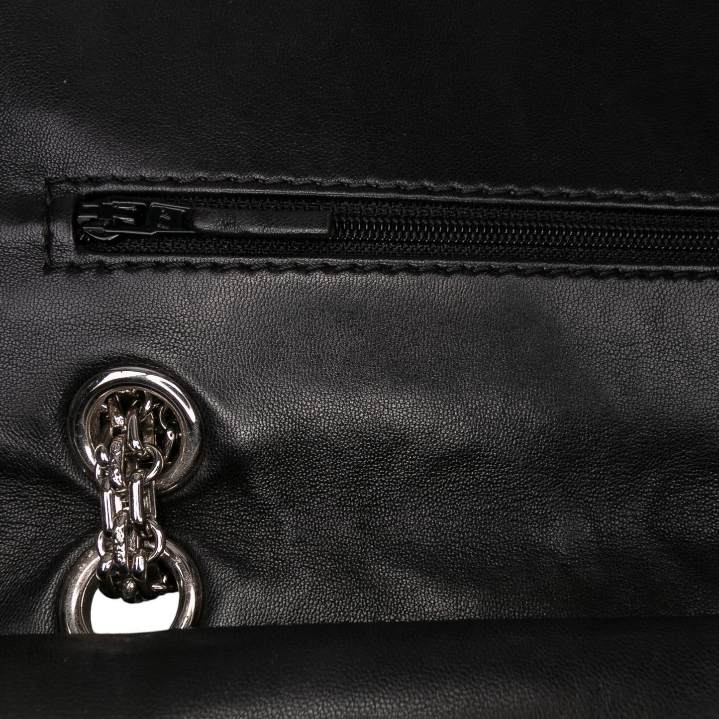Chanel Reissue 2.55 Patent Double Flap 226