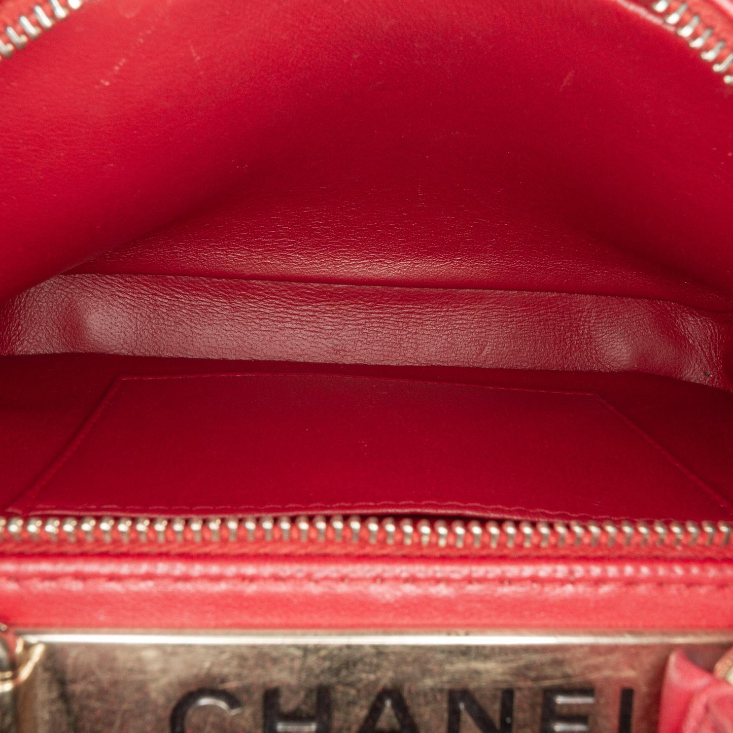 Chanel Small Lambskin Trendy CC Bowling (SHG-QJbngs)