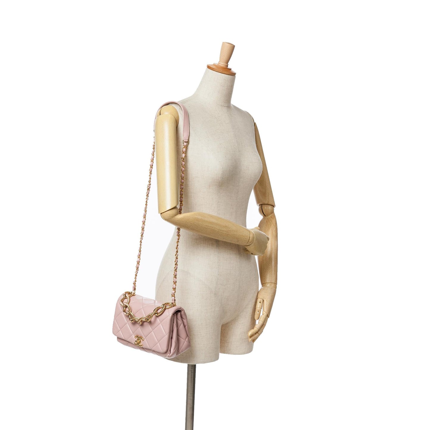 Chanel Small Quilted Lambskin Color Match Flap (SHG-8s4oIZ)