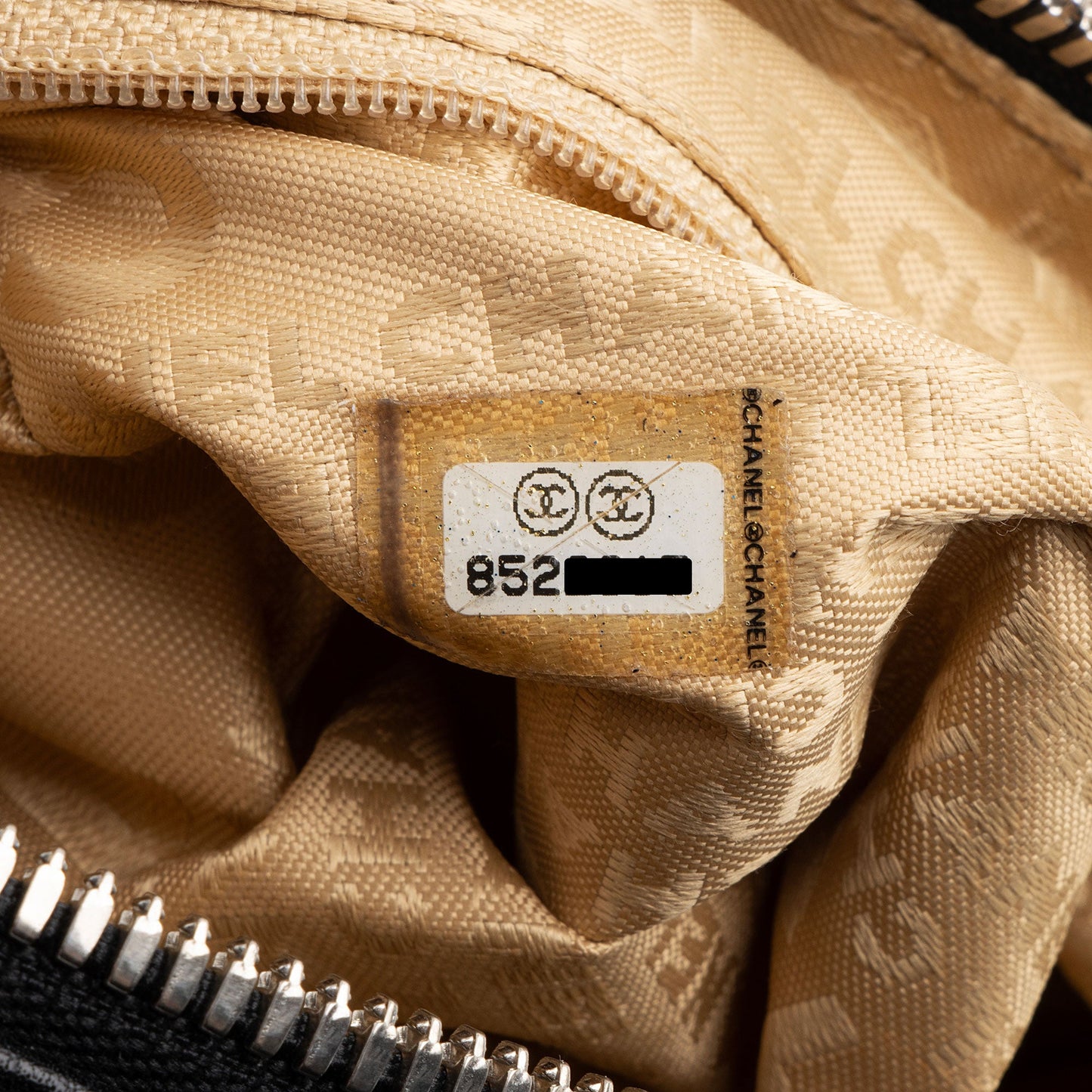 Chanel Vintage Embossed Leather LAX Tassel Small Satchel (SHF-Y2nyR2)