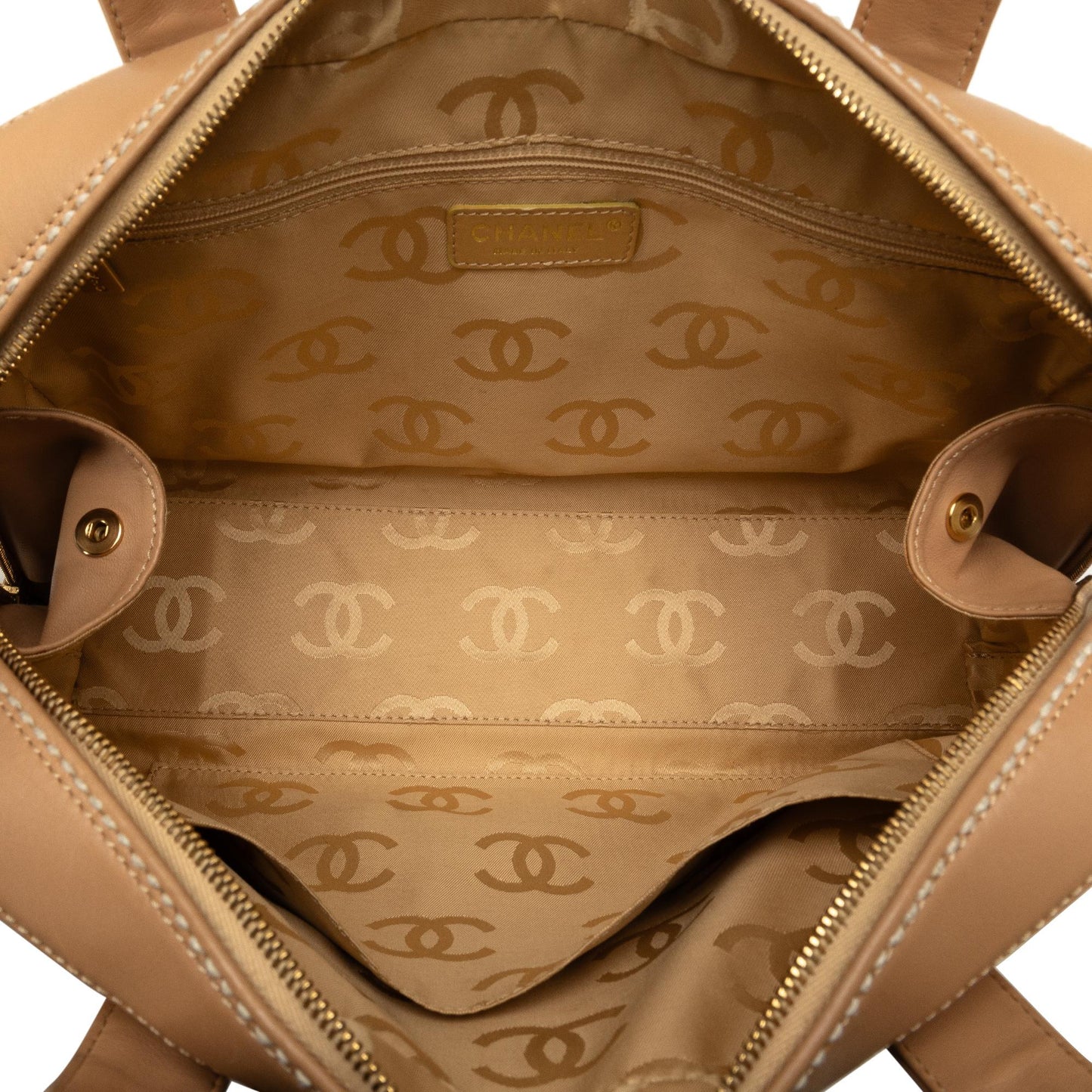 Chanel Wild Stitch Lambskin Handbag (SHG-X7qxHU)