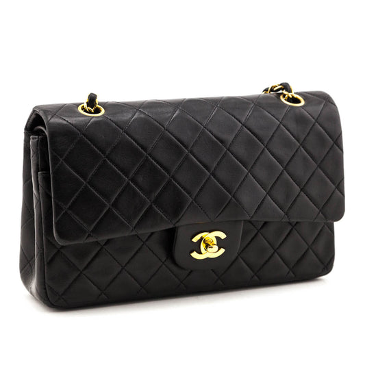 Chanel Black Quilted Lambskin Vintage Medium Classic Double Flap Bag