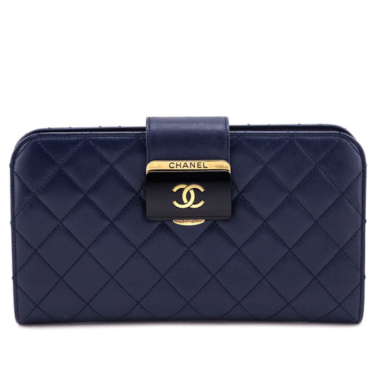Chanel Navy Quilted Sheepskin Beauty Lock Clutch