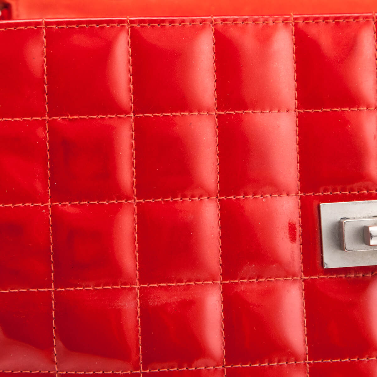 Chanel Red Quilted Patent Vintage Chocolate Bar Reissue Chain Bag