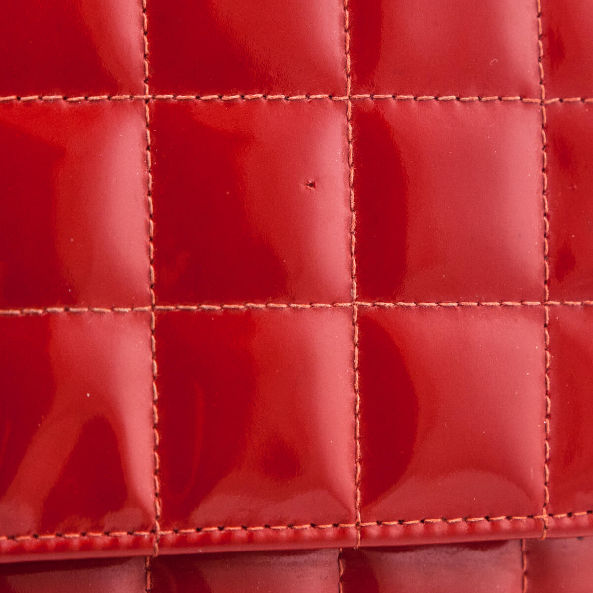 Chanel Red Quilted Patent Vintage Chocolate Bar Reissue Chain Bag