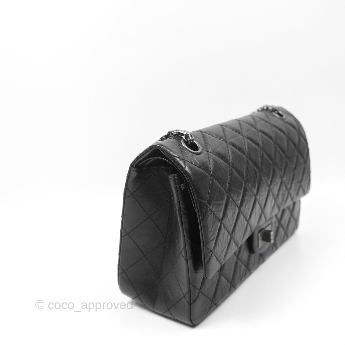 Chanel Reissue 226 Quilted Black Aged Calfskin Ruthenium Hardware